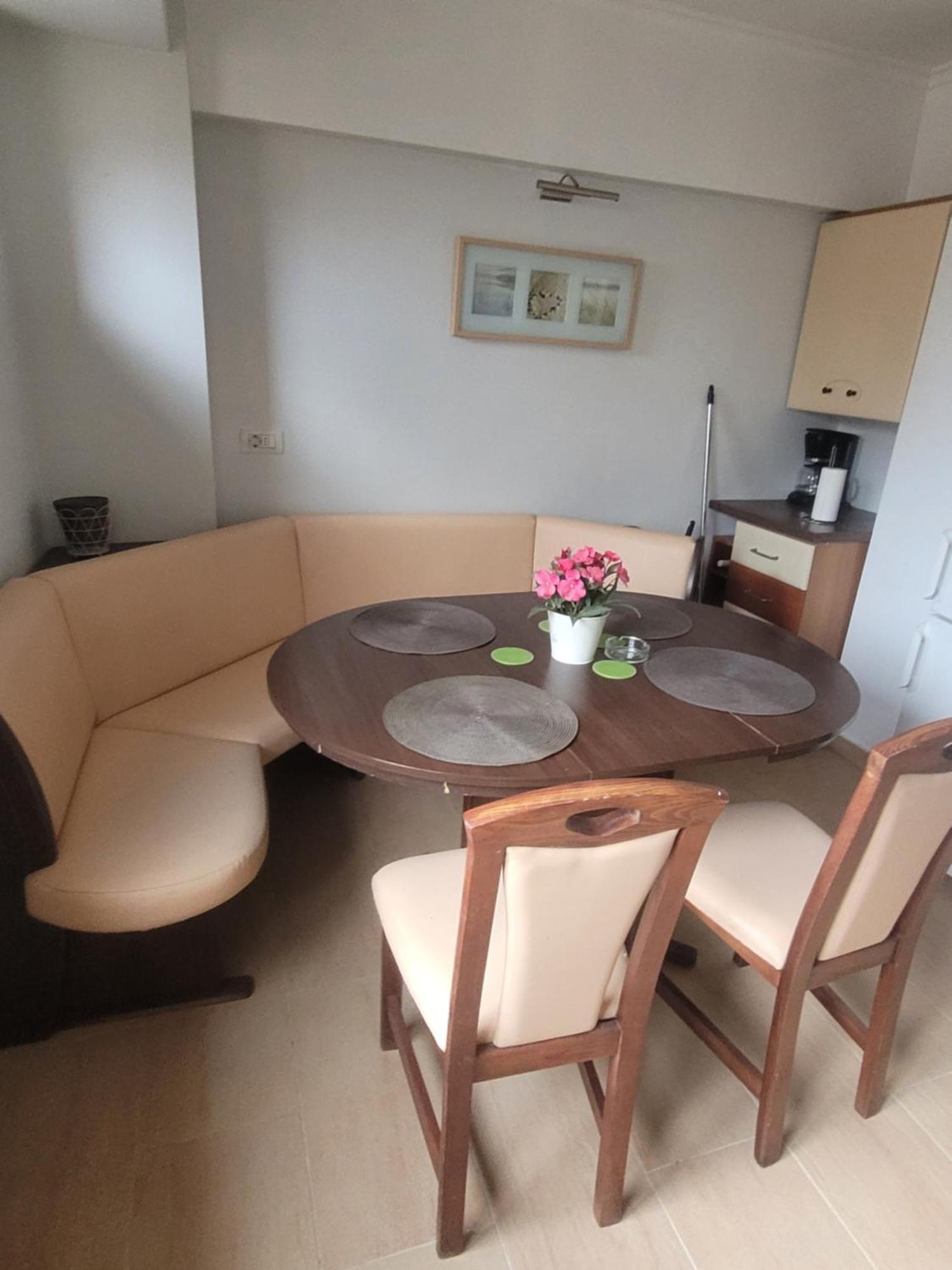 Ultracentral Apartment